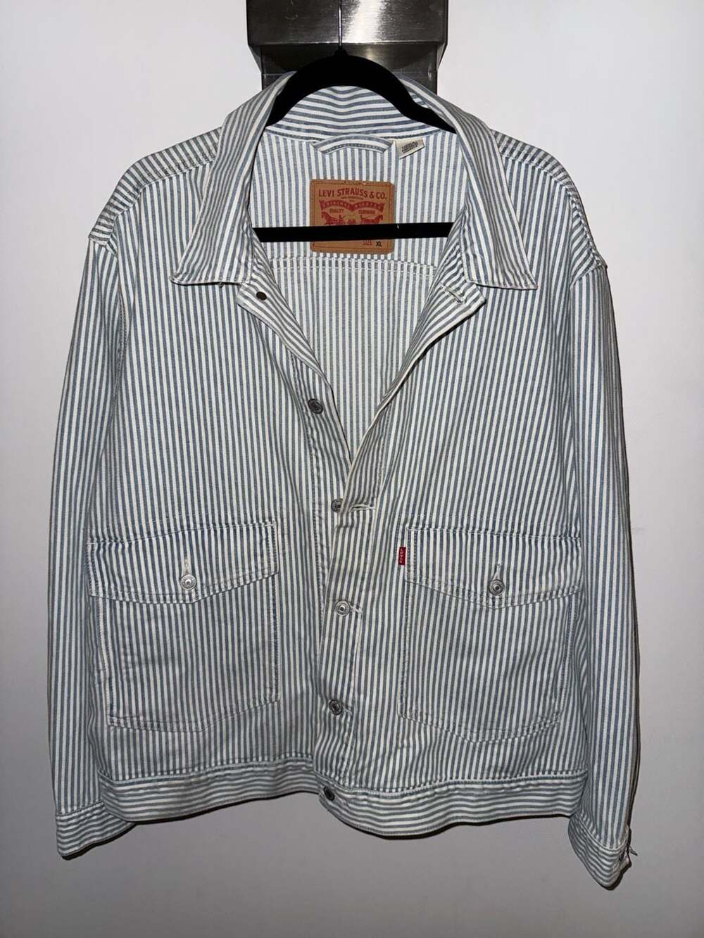 Levi's Sunrise Trucker Jacket Size XL Blue White Stripe Denim